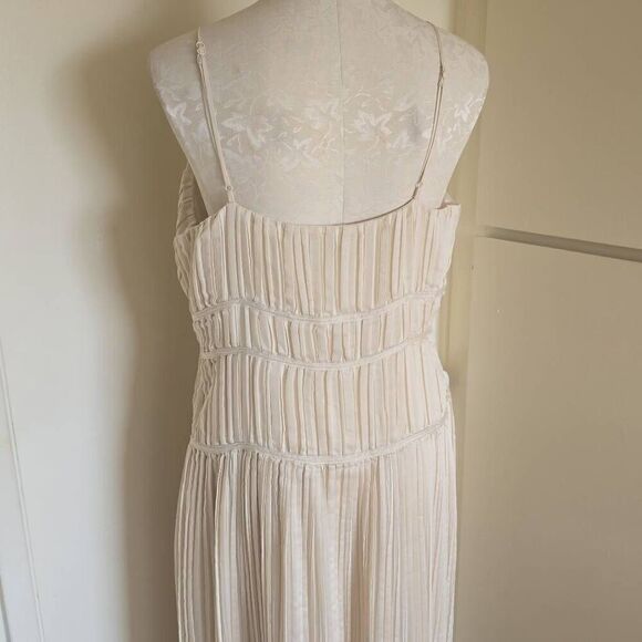 Banana Republic JACQUI Pleated Maxi Dress in Ivory, Spaghetti Strap, 14, NWOT - Picture 9 of 11